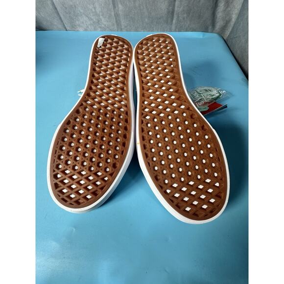 Vans Crayola Comfycush Old Shoes Men\'s 4 Woman 5.5 - NEW IN BOX
